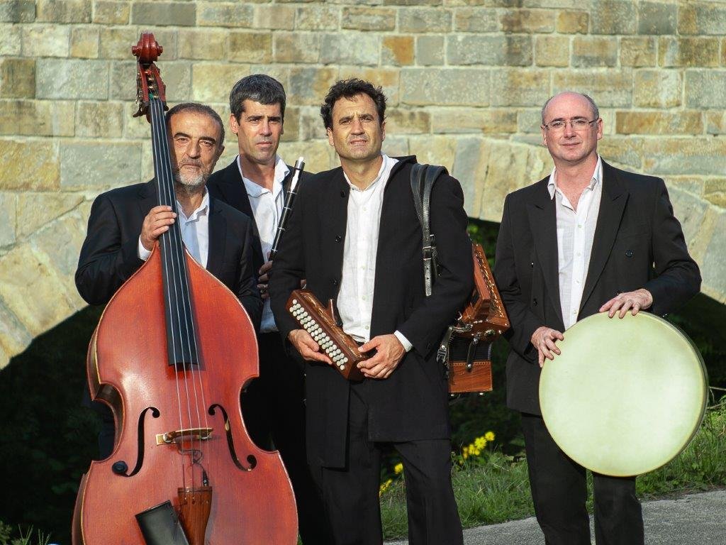 Mielotxin Festival Aitzina Folk